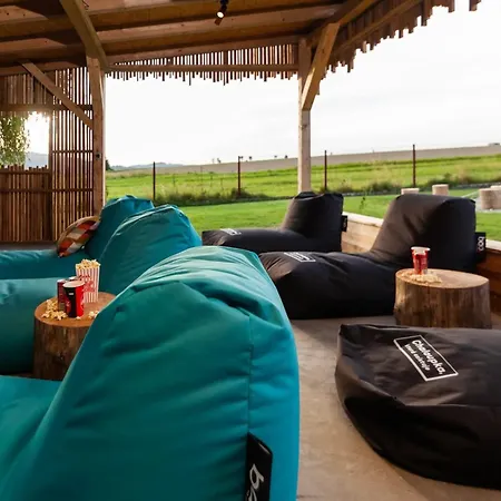Villa Charming In Frydlant With Jacuzzi & Cinema