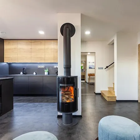 Villa Charming In Frydlant With Jacuzzi & Cinema